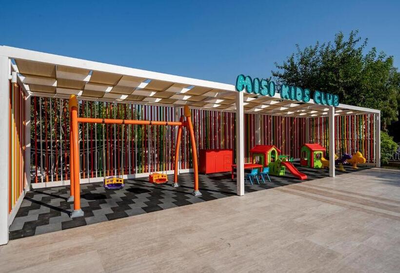 هتل Megasaray Westbeach Antalya