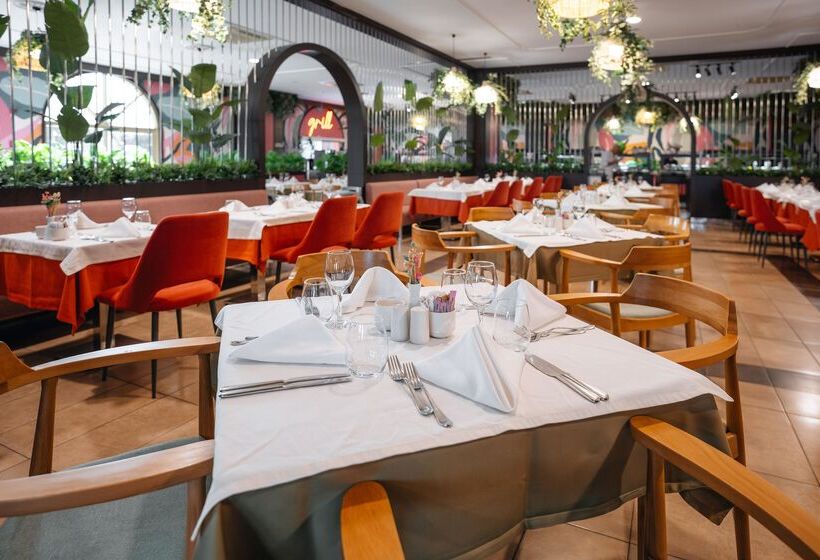 هتل Megasaray Westbeach Antalya