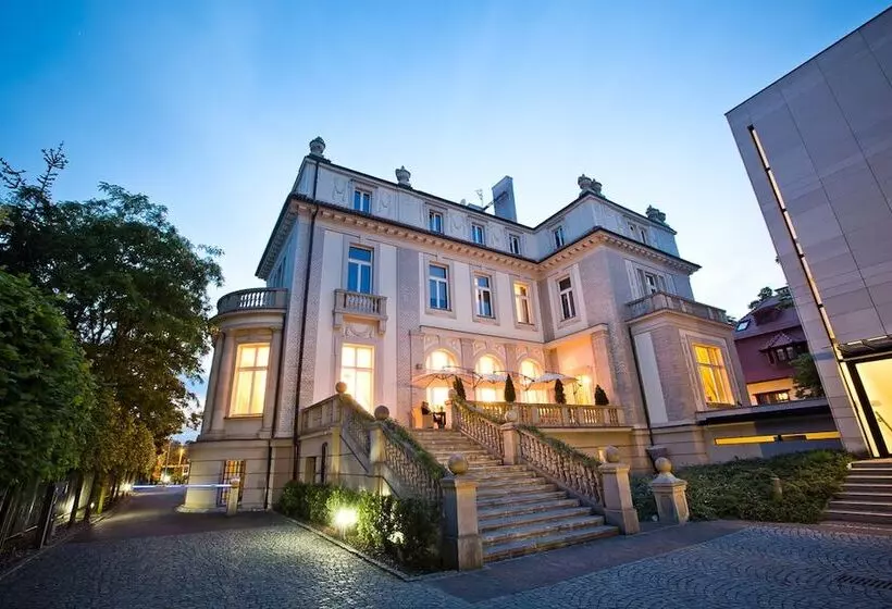 Platinum Palace Boutique Hotel & Spa