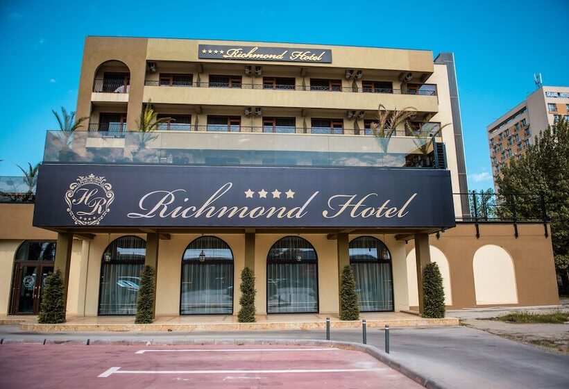 فندق Richmond