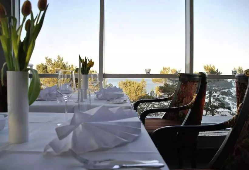 בית מלון כפרי Rugard Thermal Strand