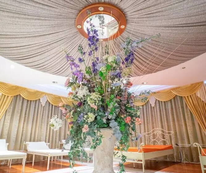 Hotelli Rugard Thermal Strand