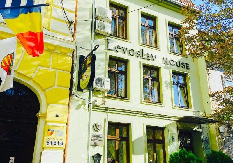 هتل Villa & Restaurant Levoslav House