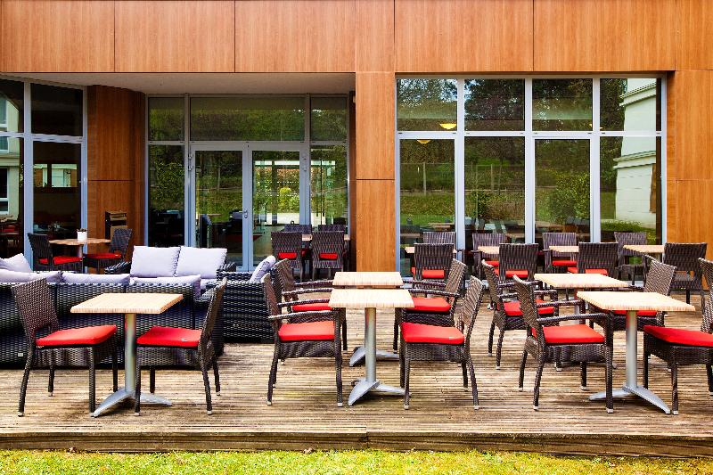 Residhome Paris Guyancourt