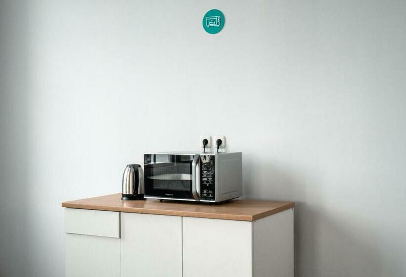 Hostel Bobopod Kota Tua, Jakarta