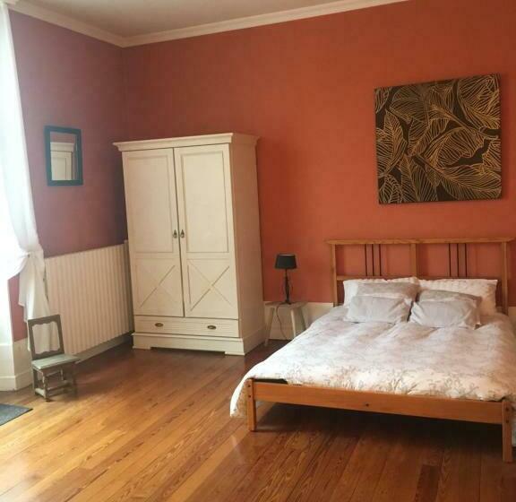 Bed and Breakfast Augustodun Home