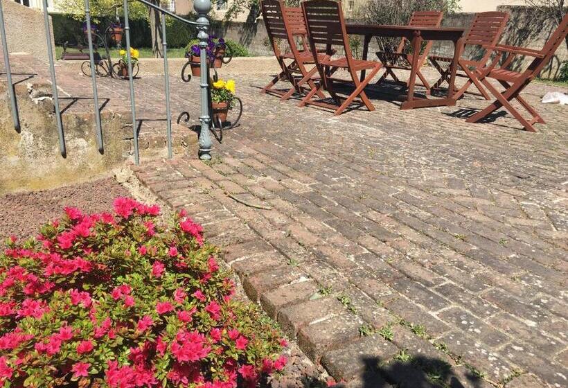 Bed and Breakfast Augustodun Home