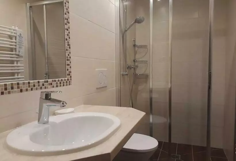 تختخواب و صبحانه Gästehaus Pürstl Kocher