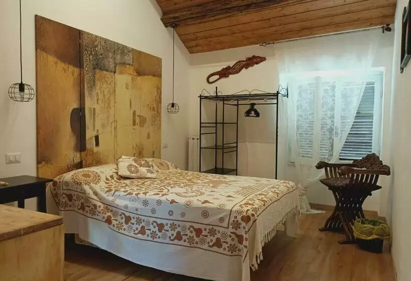 تختخواب و صبحانه La Casa Sul Tetto, Room S & Glamping