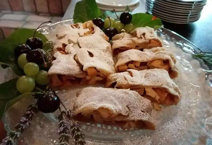 Aamiaismajoitus (B&B) Villa Della Stua