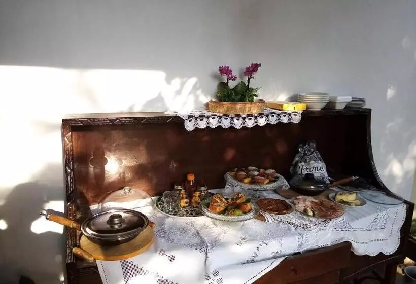 Aamiaismajoitus (B&B) Villa Della Stua