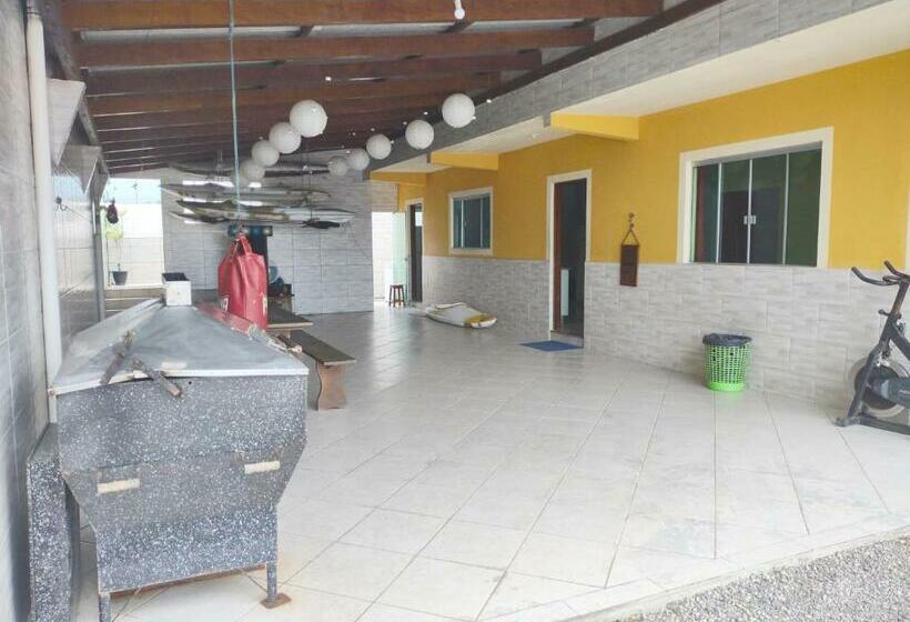 Gênesis Beach Hostel! Quartos Compartilhados E Privativos Na Pinheira