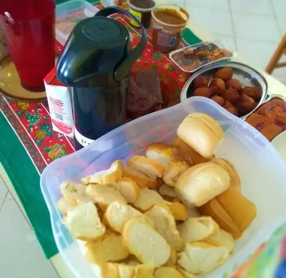 Gênesis Beach Hostel! Quartos Compartilhados E Privativos Na Pinheira