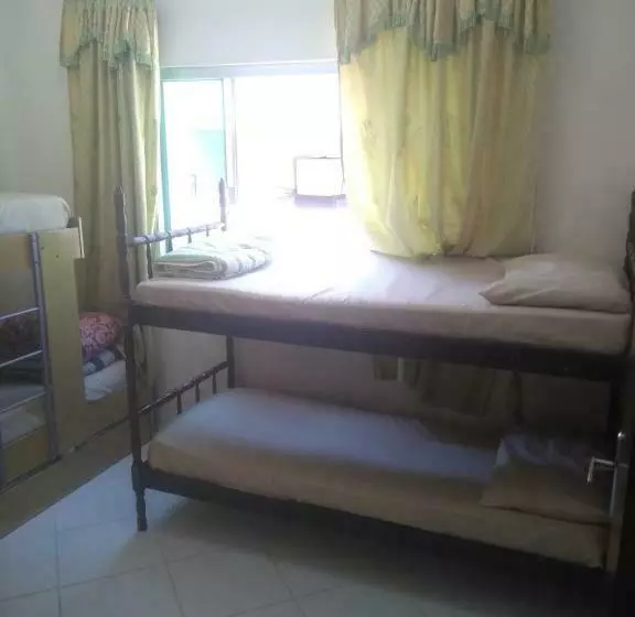 Gênesis Beach Hostel! Quartos Compartilhados E Privativos Na Pinheira