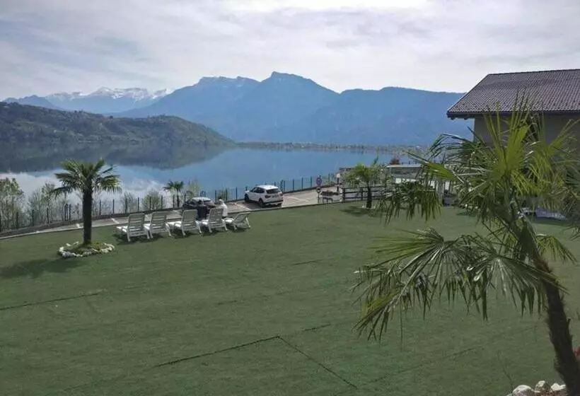 ペンション Happy Days Sul Lago