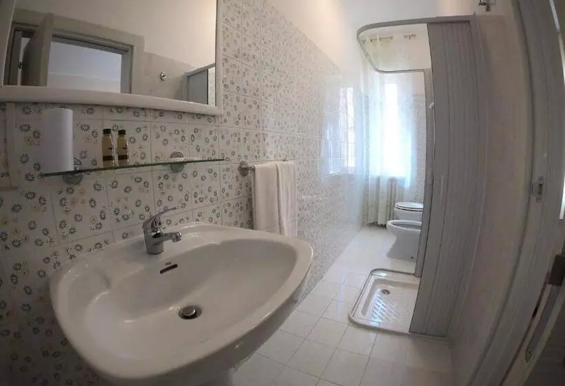 ペンション Le Stanze Di Ricci Affittacamere Low Cost