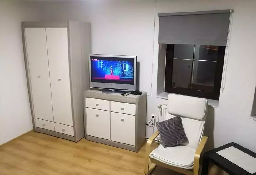 Majatalo Penzion Ubytování U Parku S Parkovištěm