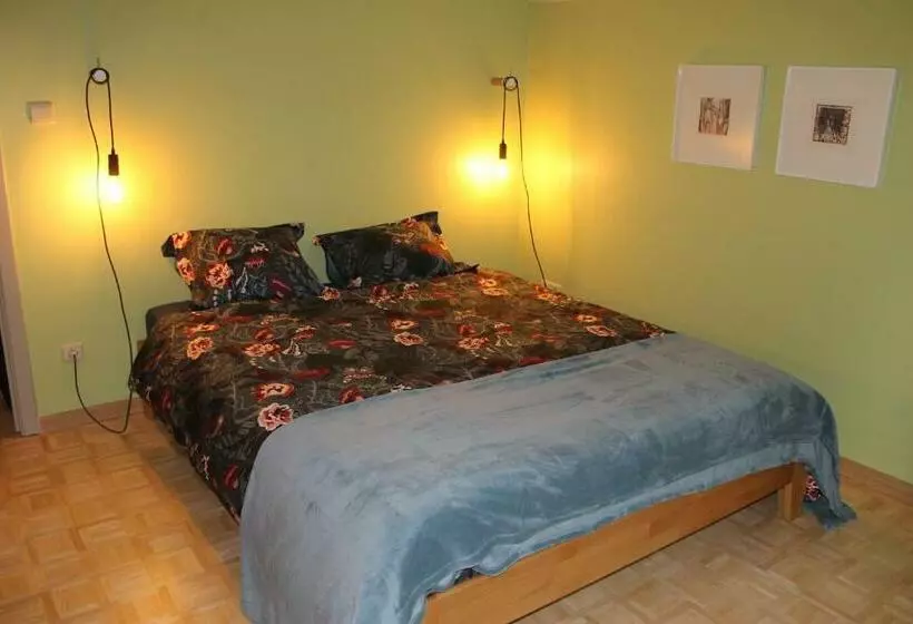 Aamiaismajoitus (B&B) Beau Reg Art