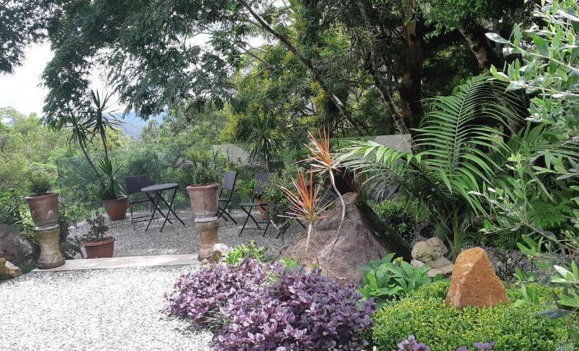 Bed and Breakfast Mapleton Peaceful Provence Bnb