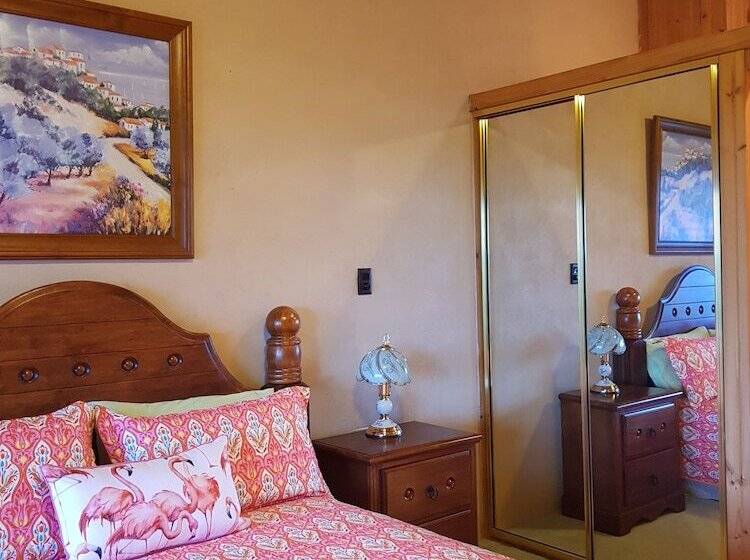 Bed and Breakfast Mapleton Peaceful Provence Bnb