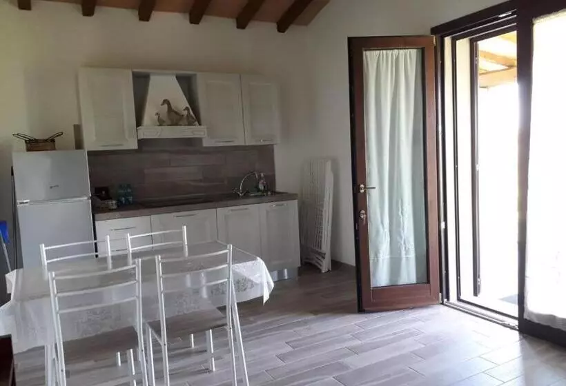 هتل Agriturismo Le Chiare Stelle
