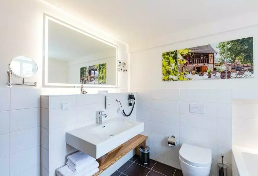 Hotelli Magdalenengut Studios Und Suiten