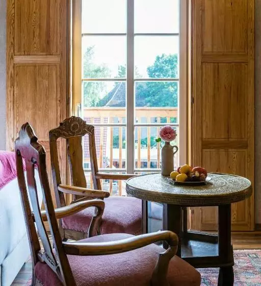 Hotelli Magdalenengut Studios Und Suiten