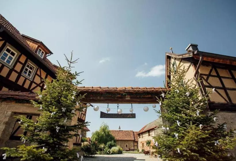 Hotelli Magdalenengut Studios Und Suiten