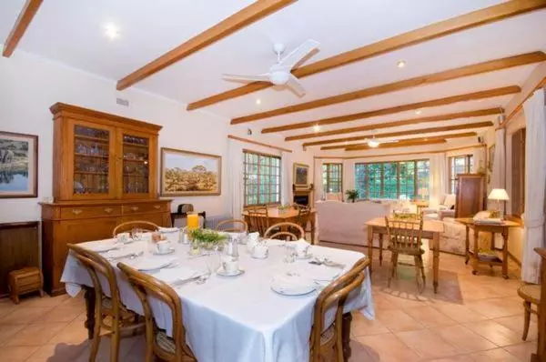 Lupus Den Country House B&b