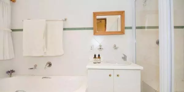 Lupus Den Country House B&b