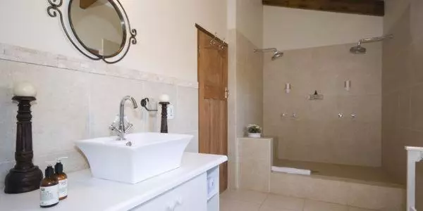 Lupus Den Country House B&b