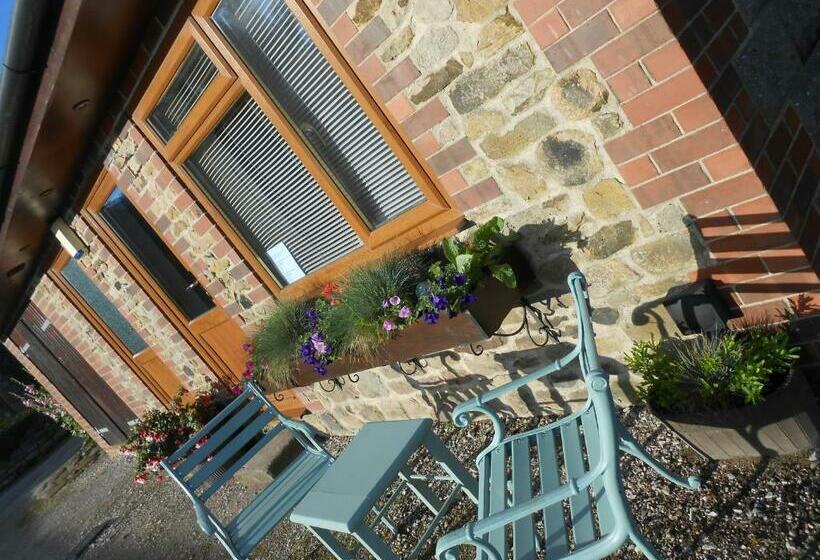 膳宿费 Callwood Farm Annex Guest Room