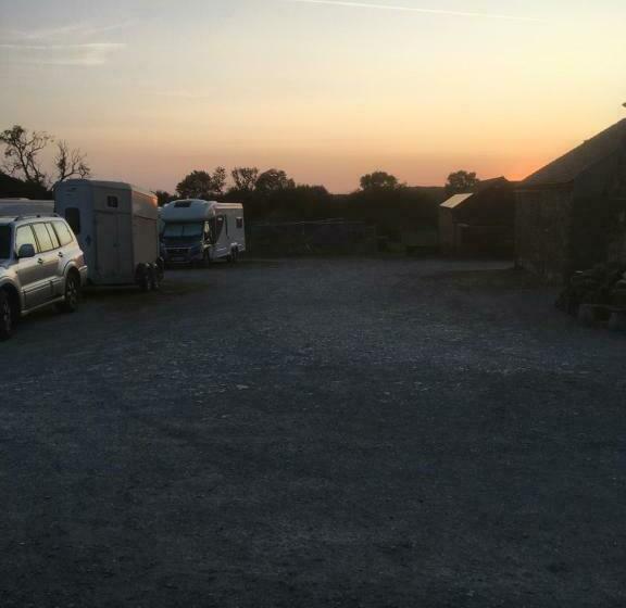 膳宿费 Callwood Farm Annex Guest Room