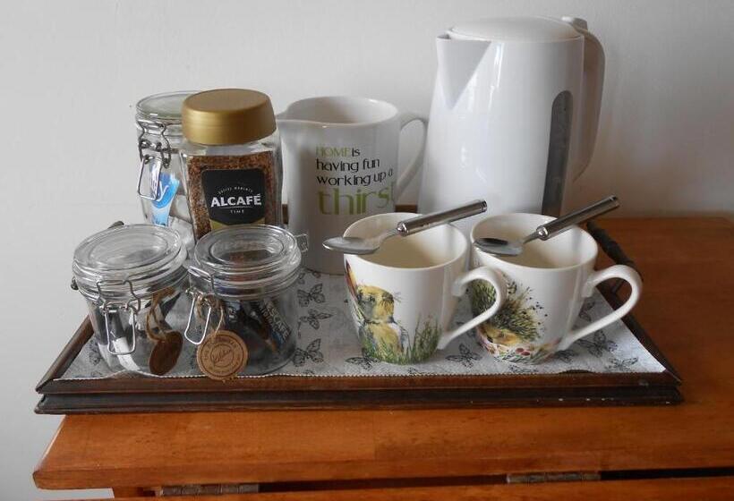 膳宿费 Callwood Farm Annex Guest Room