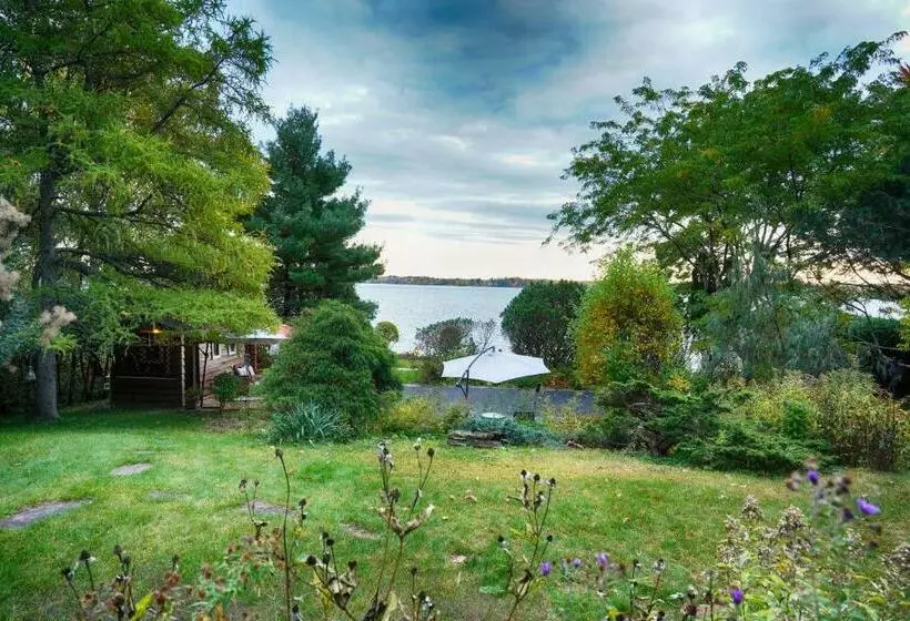 Majatalo Gîte Le 308 Chambre Bord De L Eau Oka