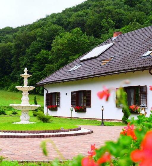 Pensão Domeniul Poiana Ursului