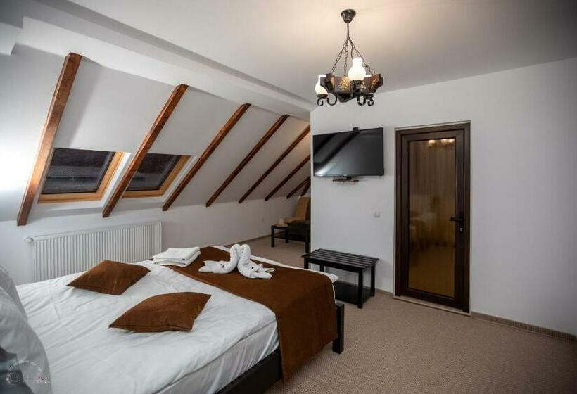 Pensão Domeniul Poiana Ursului