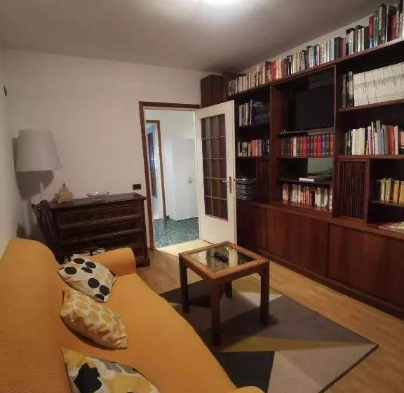 ペンション Fiocco Di Neve