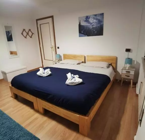 ペンション Fiocco Di Neve