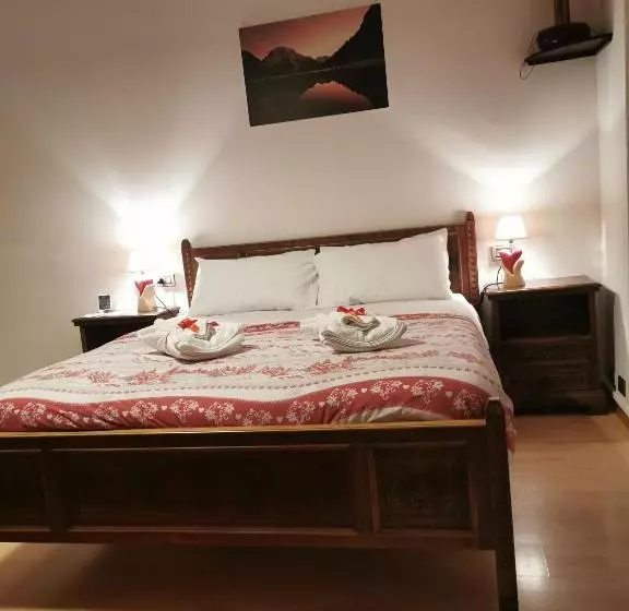 ペンション Fiocco Di Neve