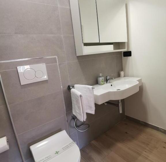 פנסיון Fiocco Di Neve