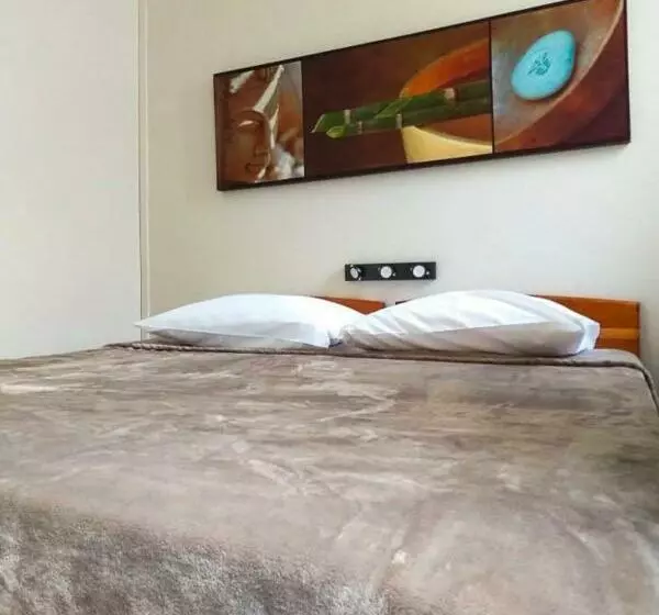 پانسیون Le Cascavelle