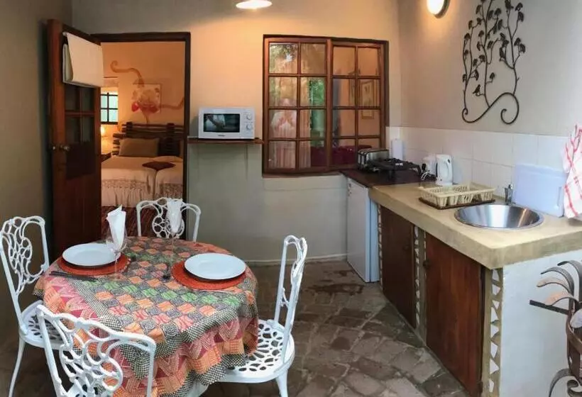 Majatalo Old Joe S Kaia