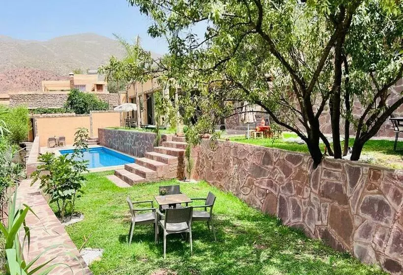 Aamiaismajoitus (B&B) Atlas Ijoukak