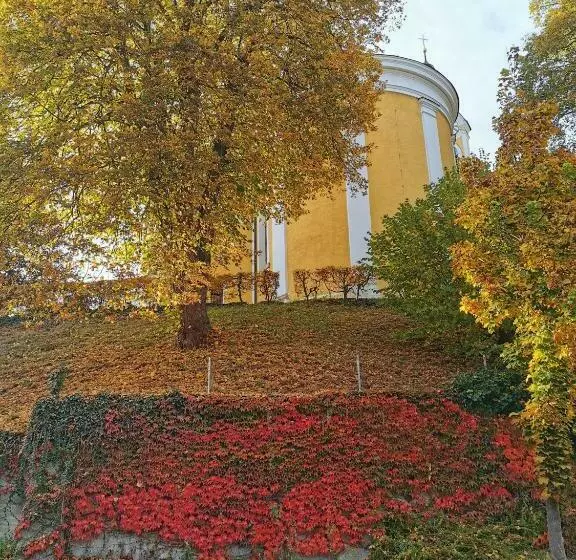 Aamiaismajoitus (B&B) Gästezimmer Reitinger
