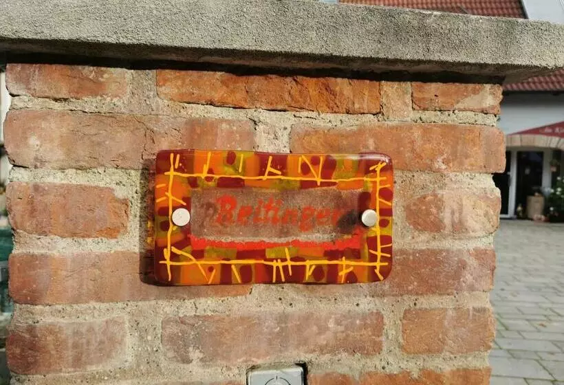 Aamiaismajoitus (B&B) Gästezimmer Reitinger