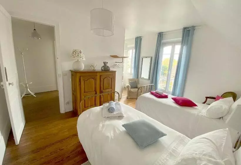 Aamiaismajoitus (B&B) Les Chambres De Louis