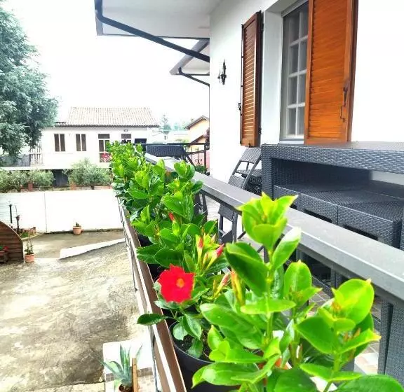 Aamiaismajoitus (B&B) Villa Molinella