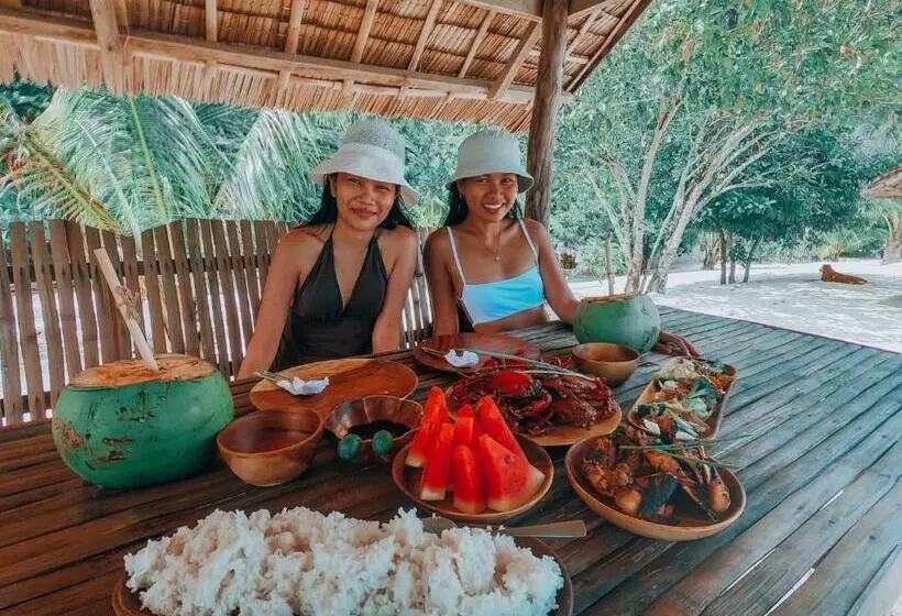 Cocovana Beach Resort