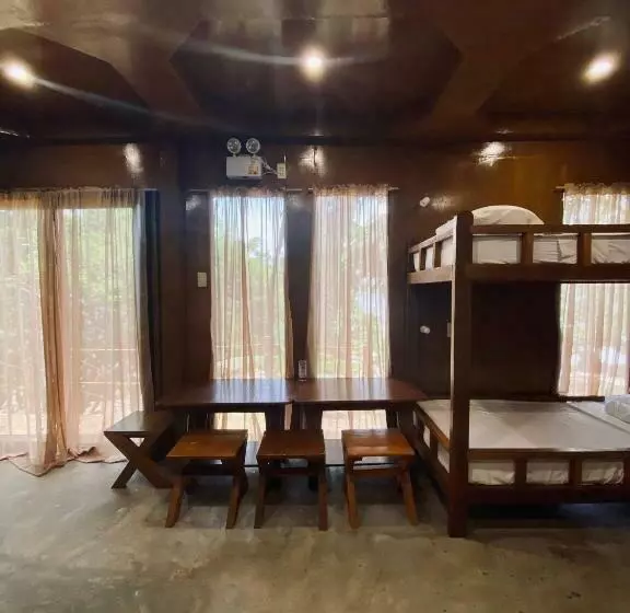 Cocovana Beach Resort